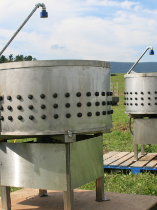 Poultry Man Stainless Steel Plucker :: Badger's Millside Farm